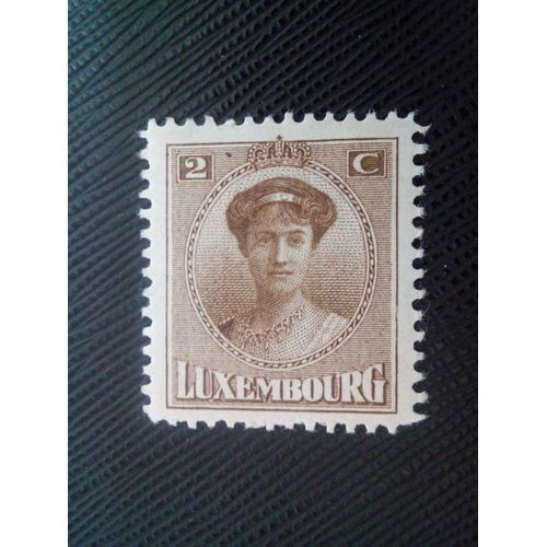 Timbre Luxembourg Yt 119 La Grande-Duchesse Charlotte Et Les Paysages (1921-34) 1921 ( 040106 )