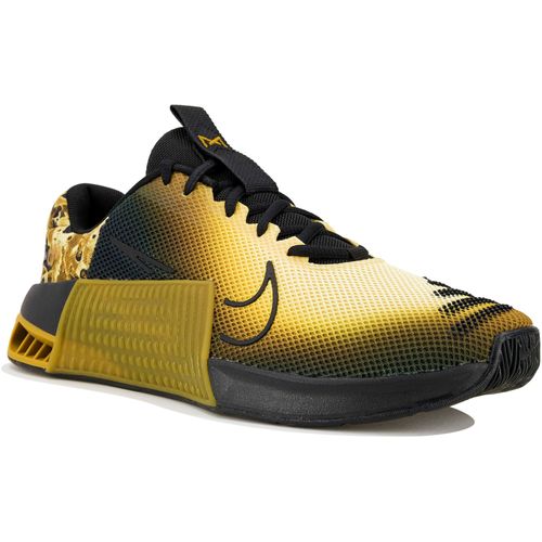 Chaussures Nike Metconamp M