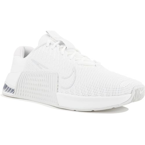 Chaussures Nike Metconm