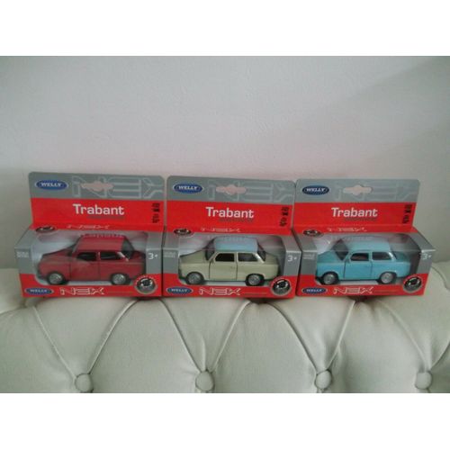Trabant 601 - Lot De 3 Miniatures Voitures En Métal Welly (1:43) - N°43654 /S