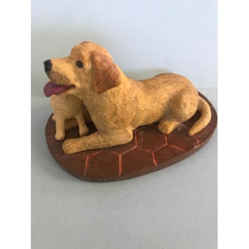 Figurine Statuette Chien Labrador Et Son Petit - Résine 10x6,5x6 Cm - Collection L' Amour Des Chiens N°1 - Les Éditions Atlas