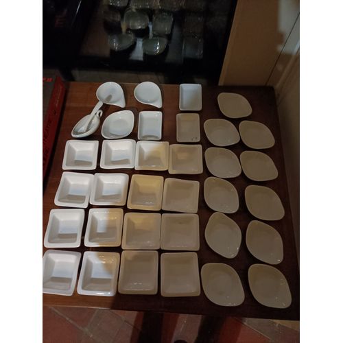 16 Mise En Bouche Carrées + 15 Mise En Bouche Ovales Et 5 Diverses Formes