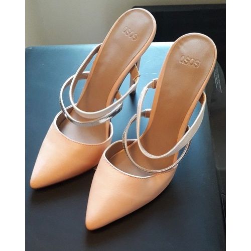 Escarpins Roses - Marque : Asos - Pointure : 37.