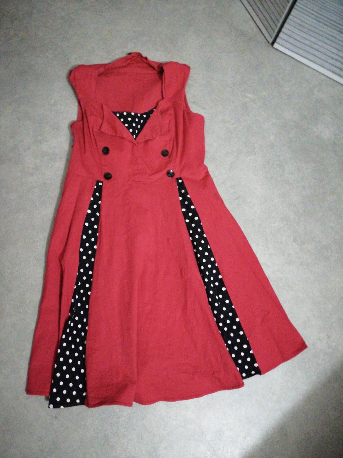 robe rouge 46