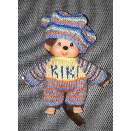 Ensemble Vêtements Pour Kiki De 20 Centimetres De Haut