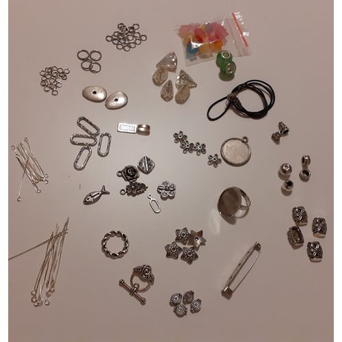 Lot Accessoires Pour Création De Bijoux