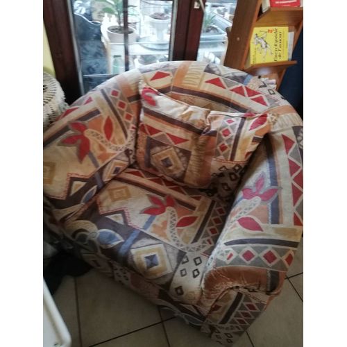 Vend Canapé D Angle Style Méridienne, 2m Sur 2m50 Plus Fauteuil
