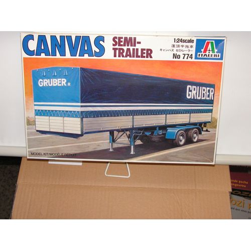 Maquette Remorque Pour Semi -Canvas-Semi Trailer Italeri Ref:774-Italeri