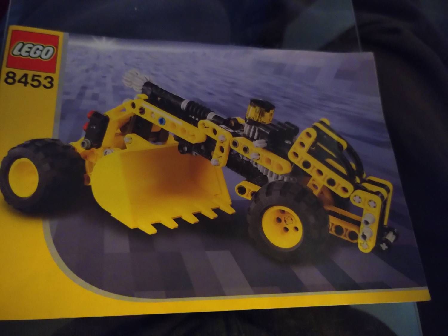 Guide construction Lego 8453 engin de chantier forestier Rakuten