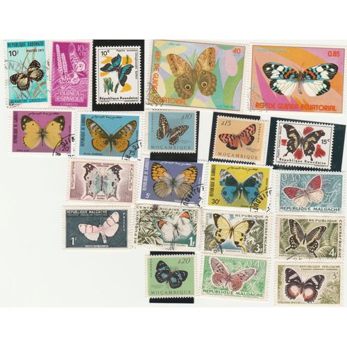 21 Timbres D'afrique - Papillons