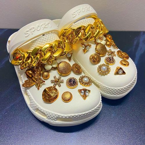 Pantoufles Avec Breloques Pour Femmes, Chaussures De Jardin Semelles Compensées, Sandales Antidérapantes, Sabots Féminins, Tongs Pour Femmes