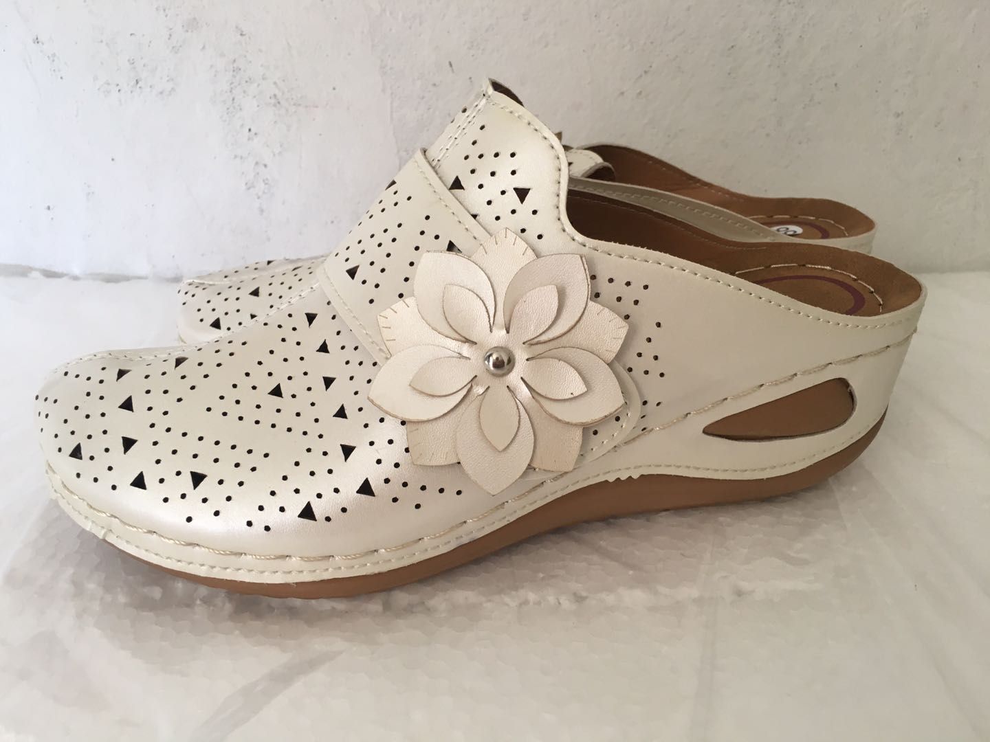 Pantoufles En Cuir Pu Pour Femmes, Chaussures  Fleurs,  La...