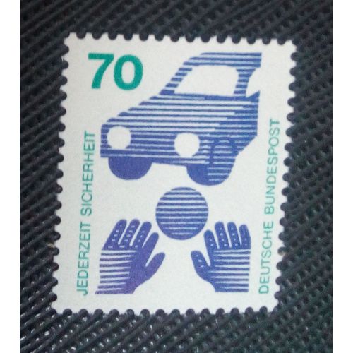 Timbre Allemagne / Rfa Yt 576a Balle Devant La Voiture (Sécurité Routière Des Enfants) 1973 (140106)