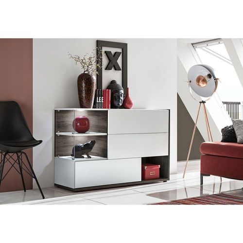 Buffet, Bahut, Enfilade Klis Trois Portes Et Trois Niches. Coloris Blanc. Style Design.