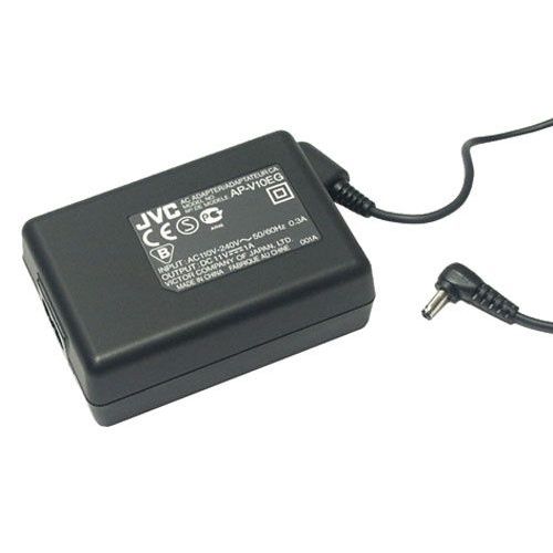 JVC Chargeur 11V pour caméscopes GR-SXM_GR-DVL120 à 920/DVM/AX/AXM/DX [AP-V10EG]