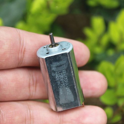 Moteur 170 cc pour modèle de jouet électrique de rasoir, Micro moteur 2.4V 3V 3.2V 3.7V 5V, 7200 rpm, diamètre d'arbre 2mm, filetage M2