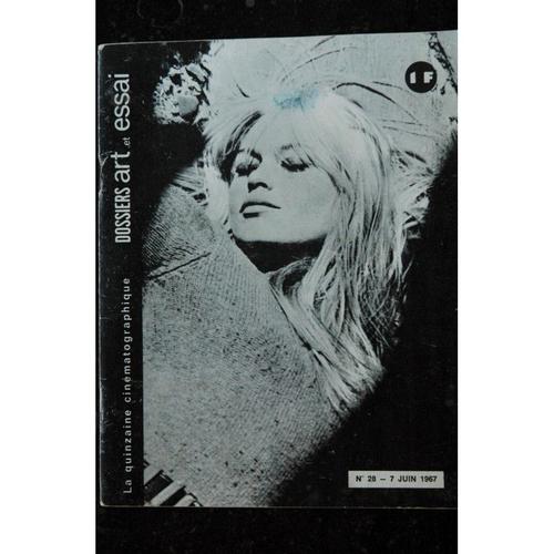 Dossiers Art Et Essais N° 28 - 1967 07 - Brigitte Bardot Cover + 4 P. - Dans A Coeur Joie