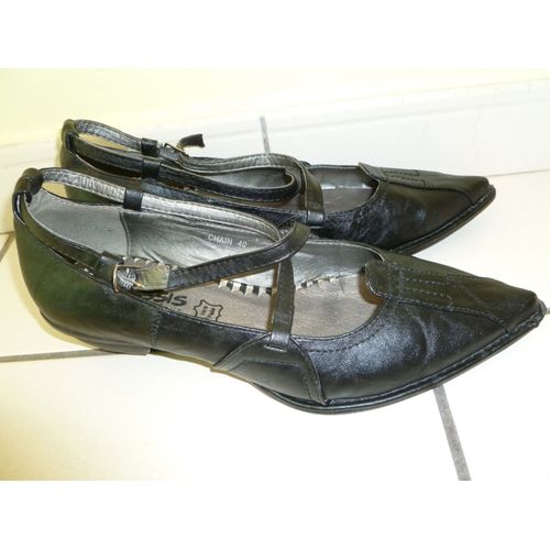 Chaussure En Cuir Noir Taille 40 Cassis Cote D'azur En Très Bon État Talon : 4cm