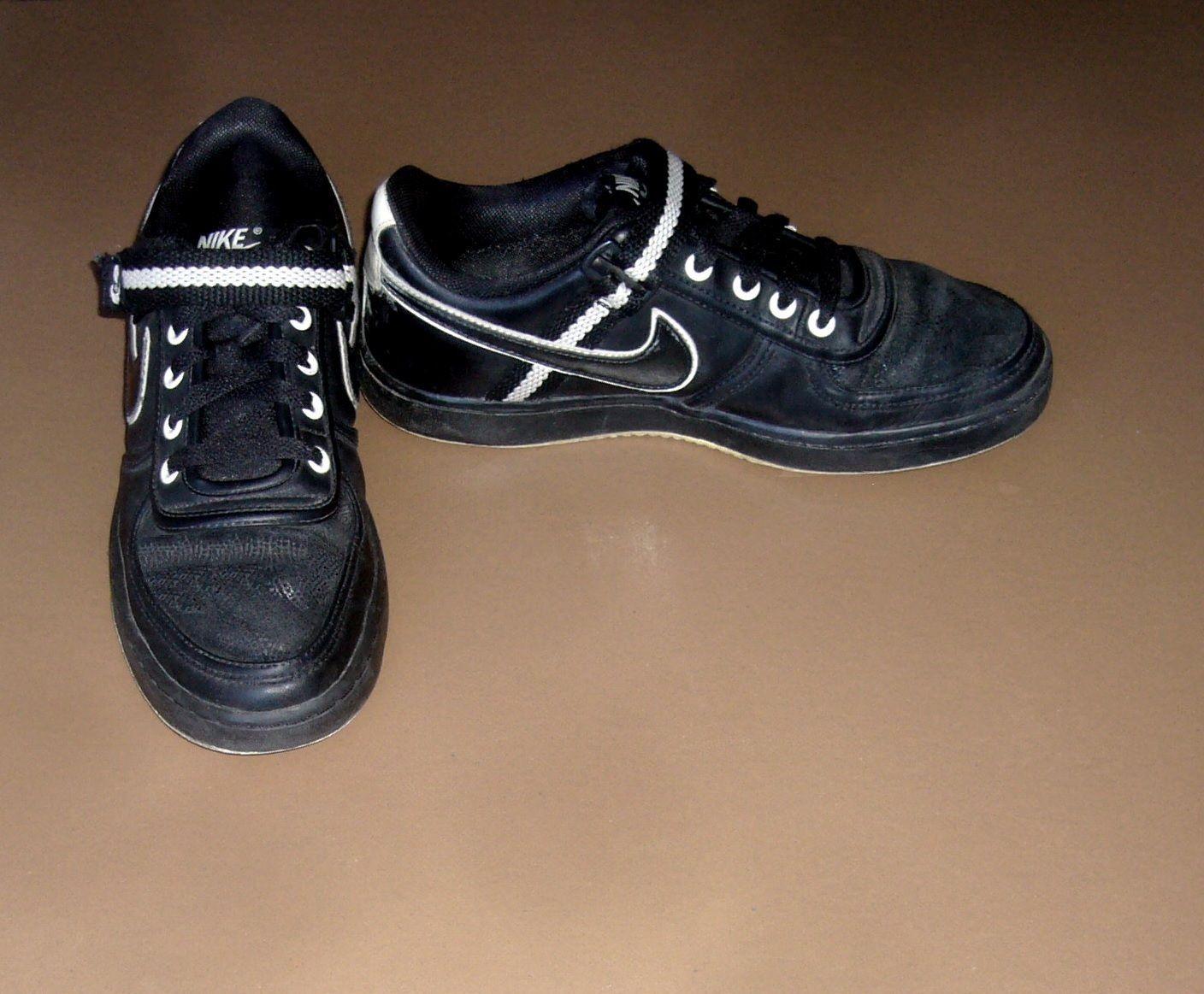 Baskets Nike 40 Cuir Sneakers Confortable Sneaker Ajustable