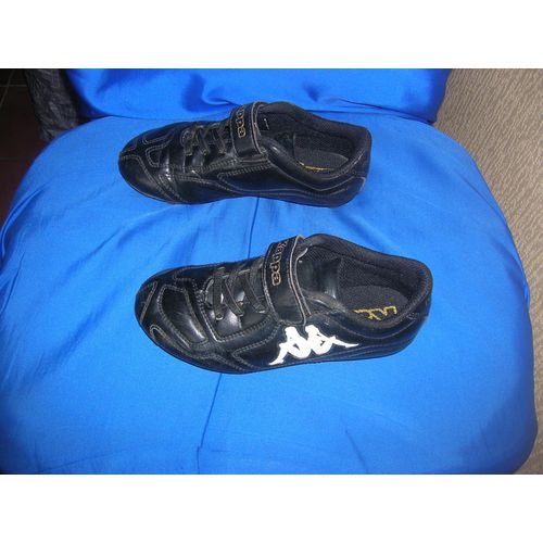 Chaussures De Rugby Kappa 32.