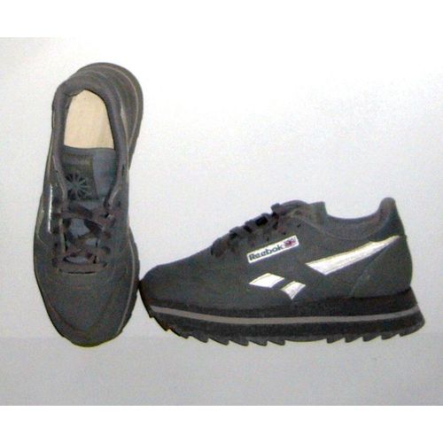 Reebok Sneakers Baskets Tennis Classic Reflechissant De Cote Semelle Ergonomique Amorti Ultra Confort Chaussure De Sport Extérieure Résistant Longévité Intérieure Rembourrée Classique Touche Brillance - 37
