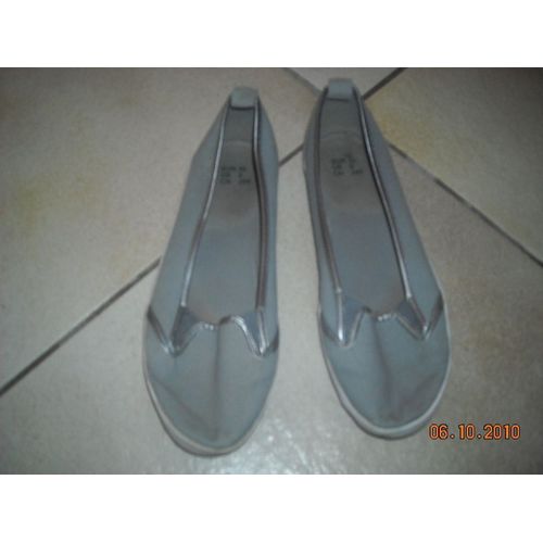 Ballerines  Toile Grises Bordure Argentee Pointure 39