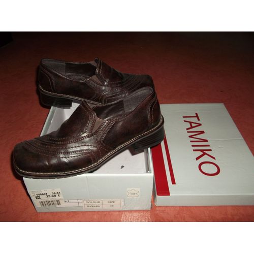 Chaussures Cuir P.38 Neuves