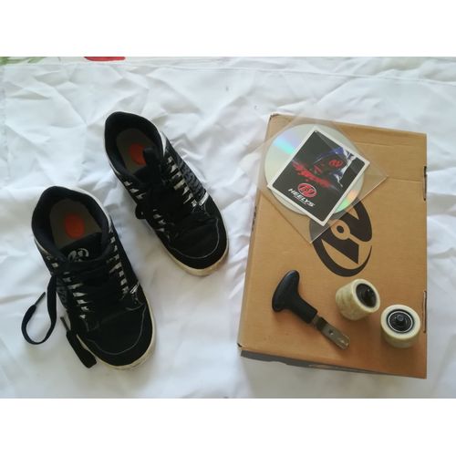Chaussures A Roulettes Heelys Taille 35/4