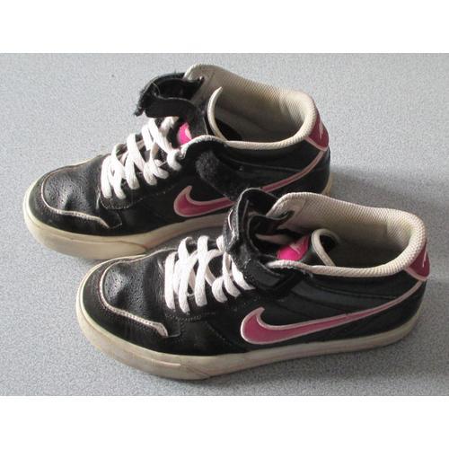 Baskets Pour Femme Nike - Noires Et Roses - Fermeture Par Lacets Et Scratchs - Taille 38.5 - Modèle Conforme Aux Photos