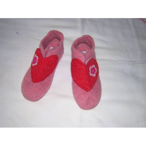 Chaussons 25.