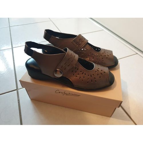 Chaussures Demi-Saison Ouvertes Réglables Sur Coup De Pied Par Bande Scratch- Couleur Bronze - Sur Coussin D'air - Taille 37 - Talon 4cm.