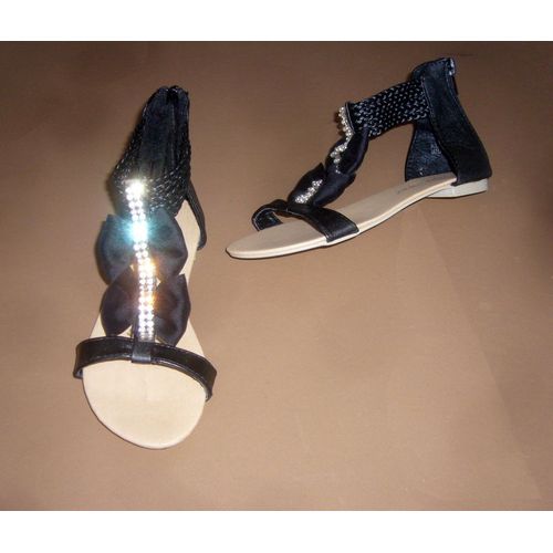 Sandales Kids Shoes Story 32 Noir Sandale Fillette Nupieds Enfant Diams Noir Noeuds Strass Diamants  Brides Montantes Cheville Bride Tressees Zip Chic Elegant Look Cuir Et Brillants Tbe Habil