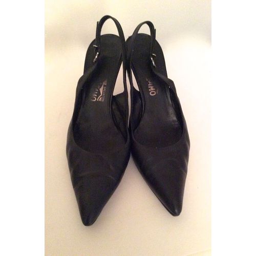 Escarpins Salvatore Ferragamo 38 1/2 Noir