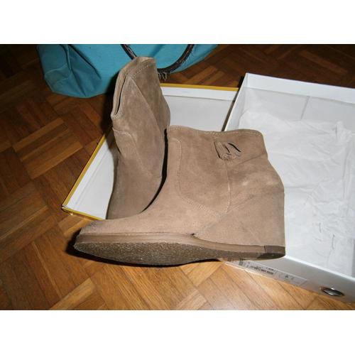 Bottines Femme Compensees En Nubuck Coloris Taupe Pointure 39 Bocage Neuves