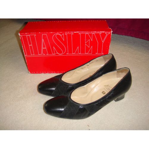 Escarpins Cuir Noir Fantaise Finest - Pointure 39