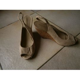 Nus-Pieds Femme Beige Pointure 39 Marque H&m Imitation Daim