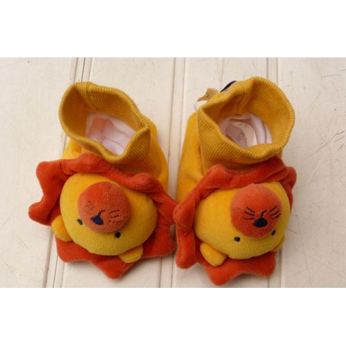 Chaussons Lion Sucre D'orge Taille Approximative 6 Mois