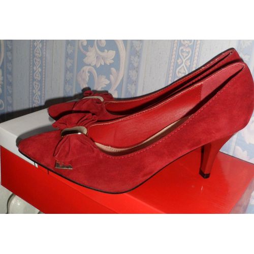 Escarpins Velours Rouges. Noeuds Devant. Talons Vernis 7,5 Cm. Neufs. - 36