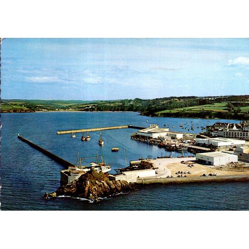 Carte Postale De Douarnenez (Finistère) Le Port