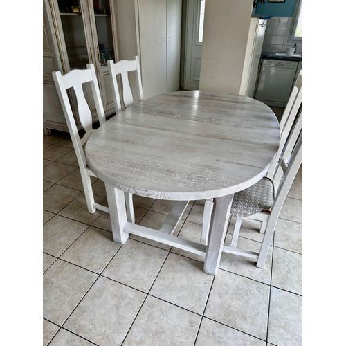 Table Avec 4 Chaises