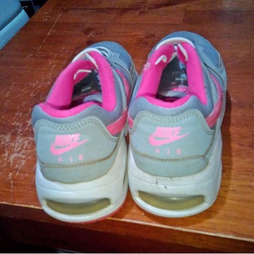 Baskets Grises Et Roses Taille 35 Nike ..
