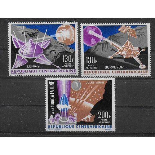 Centrafrique Poste Aerienne 1966 : Espace : Conquête De La Lune : Luna 9 / Surveyor / Jules Verne - Série Entière De 3 Timbres Neufs *