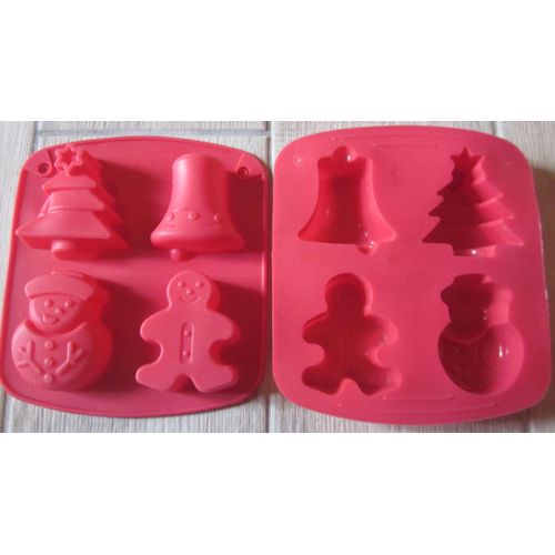Lot De 2 Moules En Silicone De Quatres Figurines De Noel.