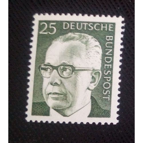 Timbre Allemagne / Rfa Yt 508 Docteur H.C. Gustav Heinemann (1899-1976), 3e Président Fédéral 1971 (130206)