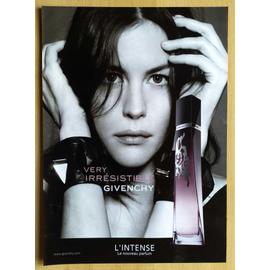 Eva Herzigova égérie Parfum "Hot Couture" de Givenchy de 2002 Publicité Papier 