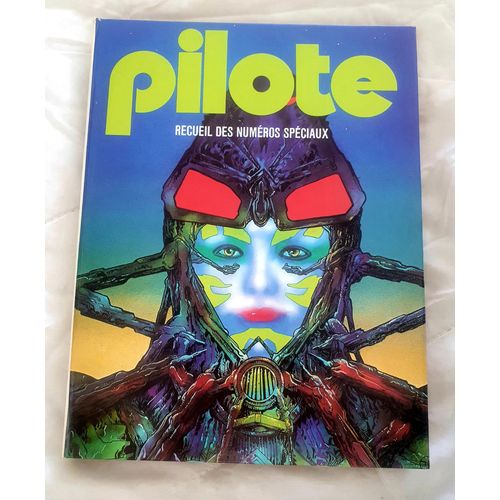 Recueil Des Numeros Speciaux Pilote * Album Numero 3 * Comprend 5 Hors Serie * Edition Originale Dargaud 1979
