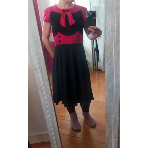 Robe Hell Bunny Noire Avec Détails Rouges À Pois S