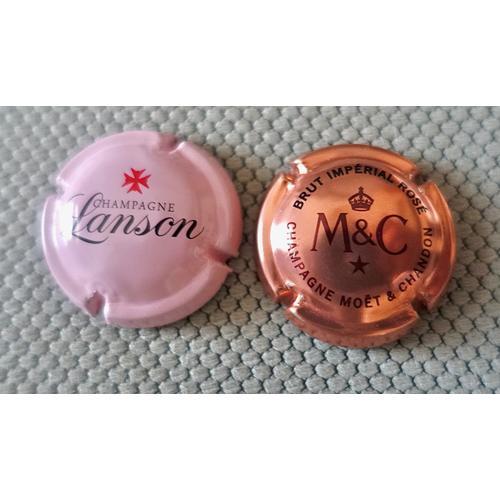 2 Plaques De Muselets, Capsules De Champagne Rose. Lanson N°110 Fond Rose ,Moet Et Chandon : Brut Impérial Rosé.