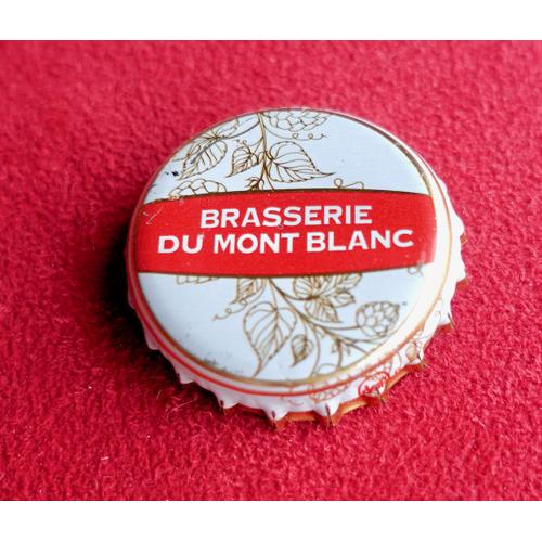 Capsule De Biere . Brasserie Du Mont Blanc. Blanche, Dorée Et Rouge