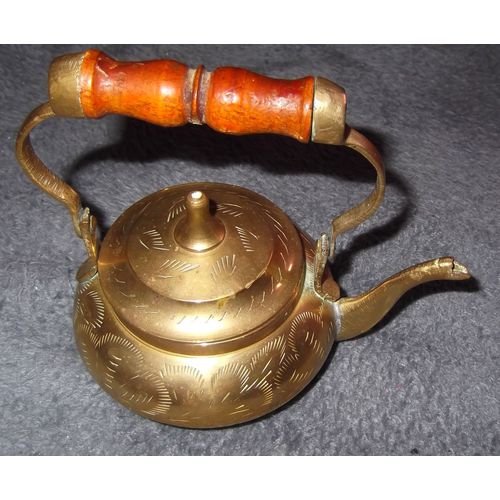 Bouilloire Ancienne En Aluminium Laitoné Artisanat Indien